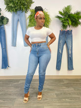 Load image into Gallery viewer, Classy High Waisted Medium Denim
